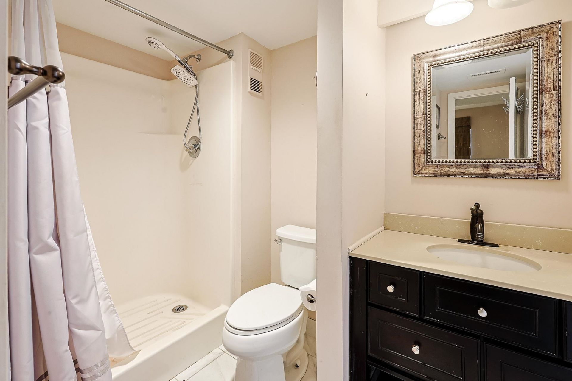 100 Ocean Creek Dr. Photo 21