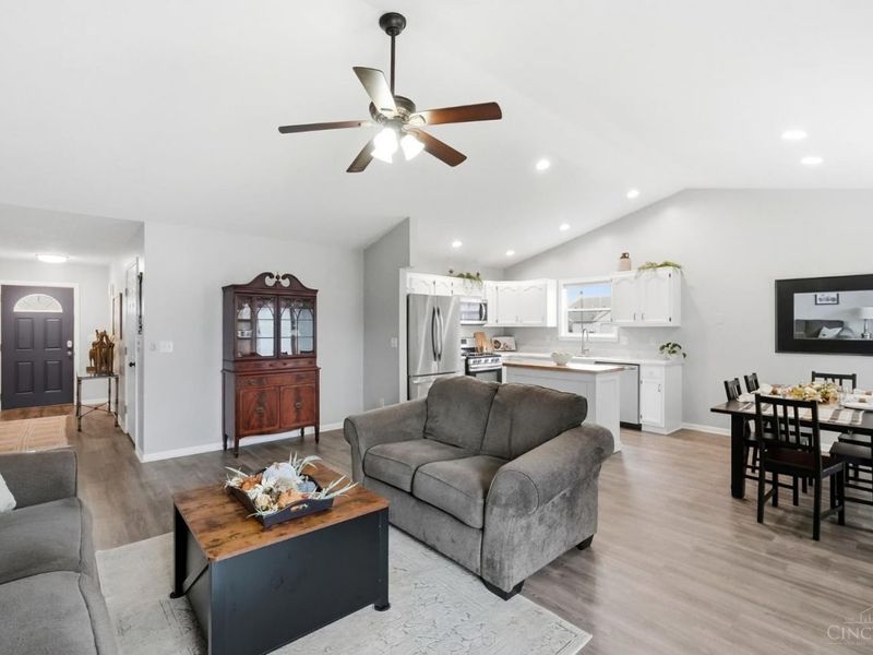 584 Cheyenne Court, Wilmington, OH 45177 Photo 8