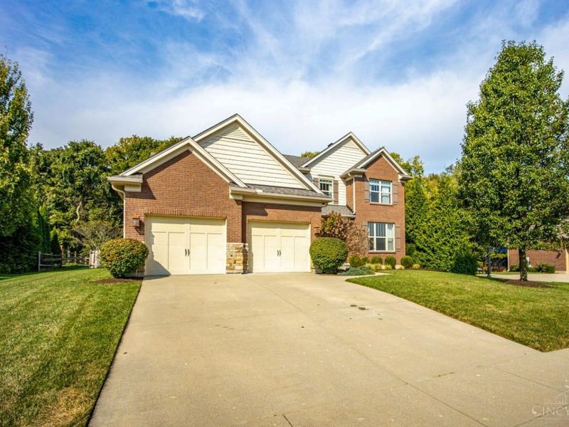 7635 Chance Drive, Miami Township, OH 45002 Photo 4