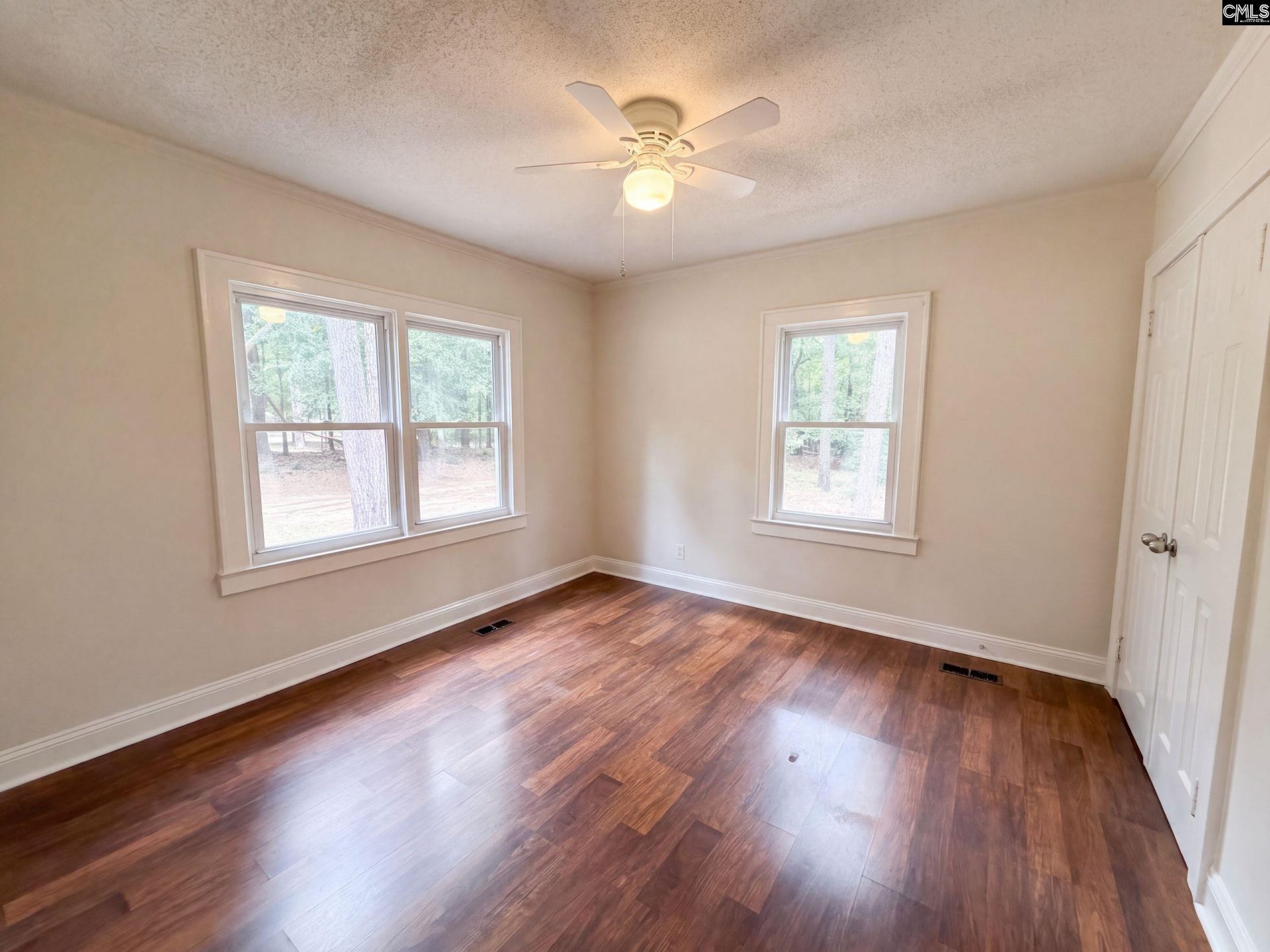 5710 Edgehill  Photo 4