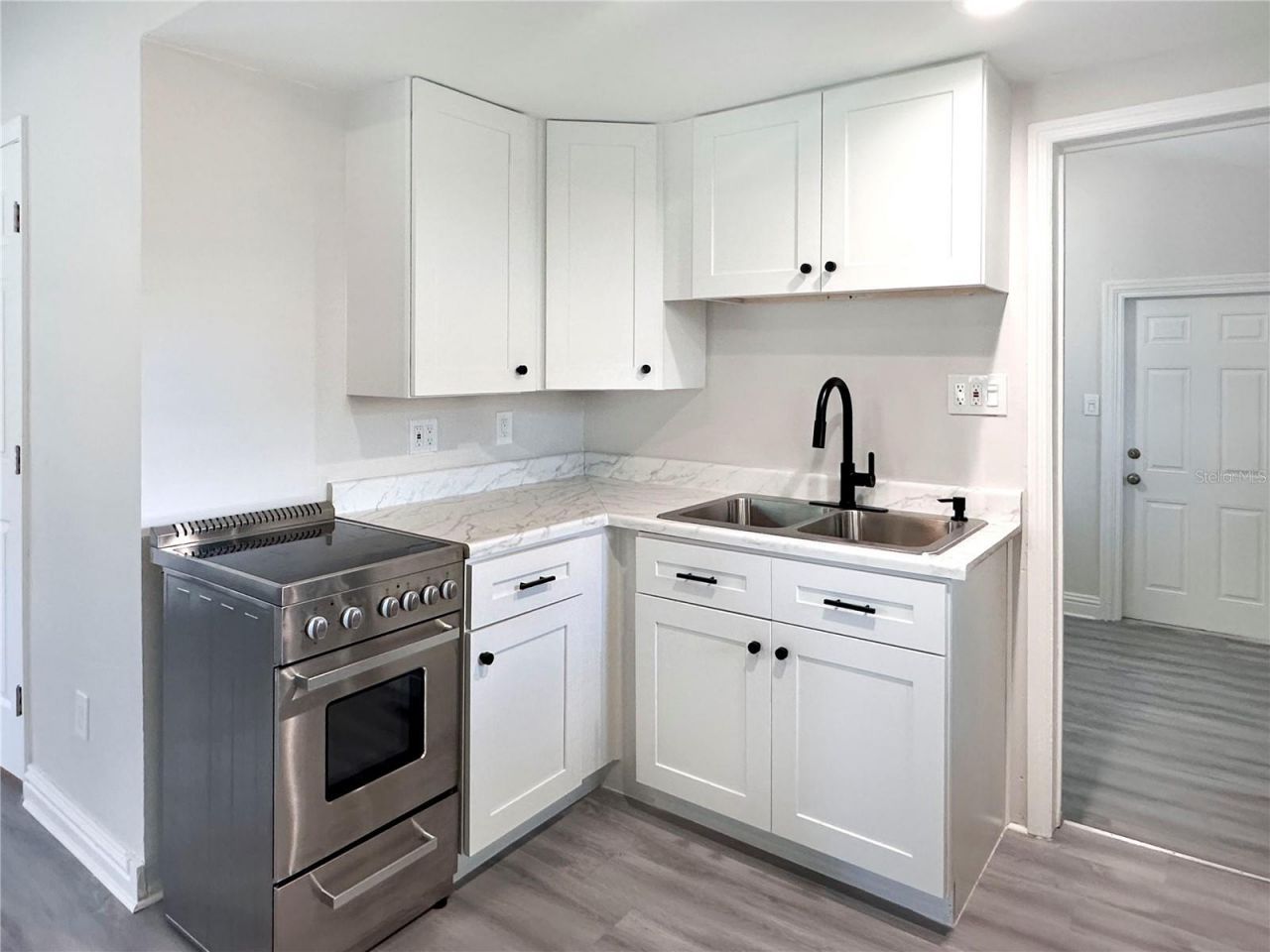 1818 Worrington Street, Unit 2, Sarasota, FL 34231 Photo