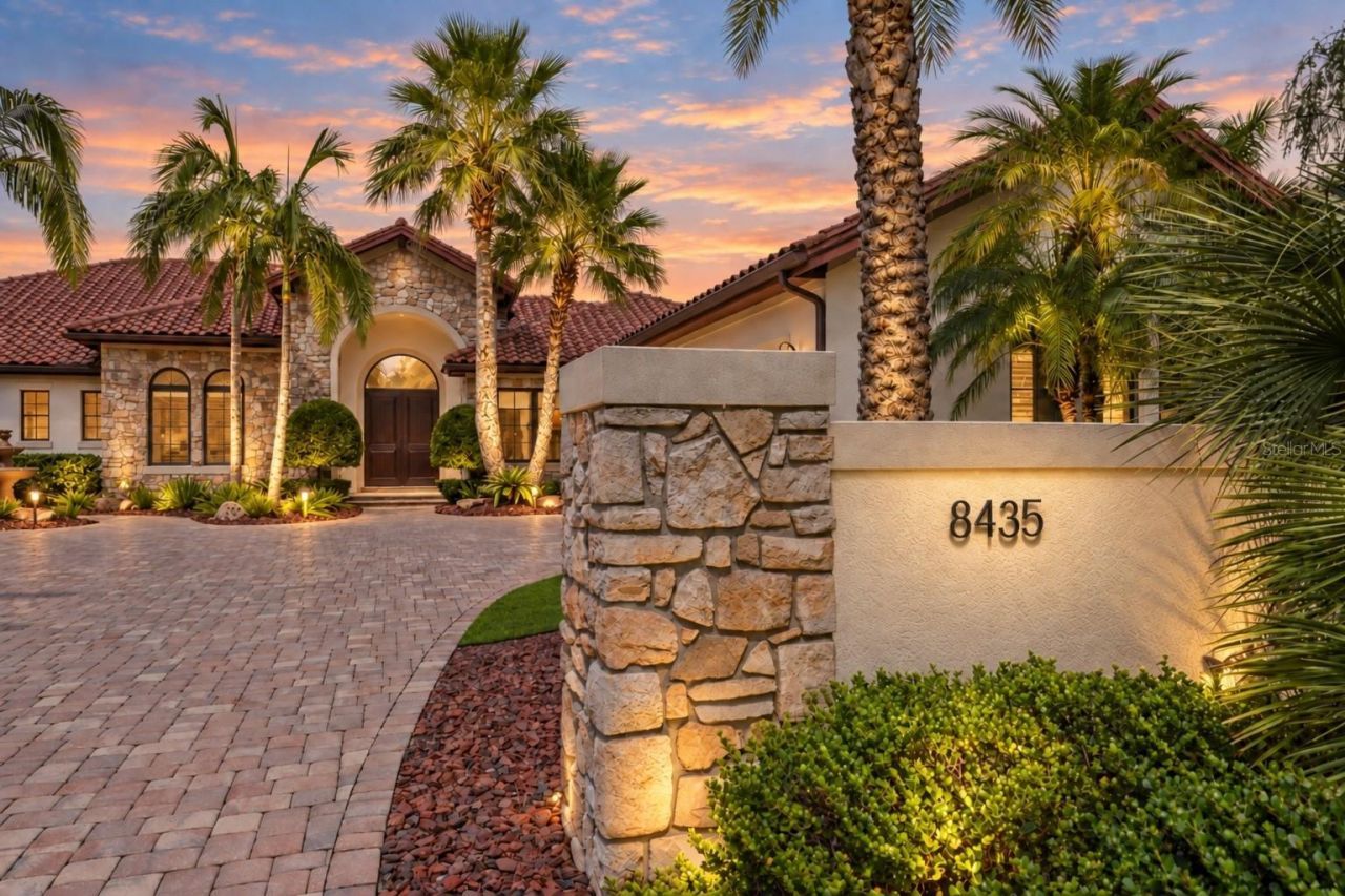 8435 Lindrick Lane, Bradenton, FL 34202 Photo