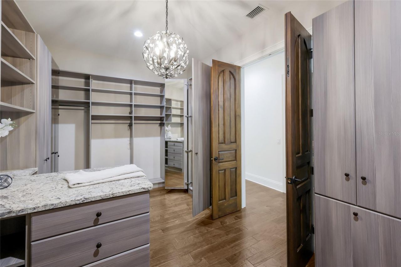 8435 Lindrick Lane, Bradenton, FL 34202 Photo