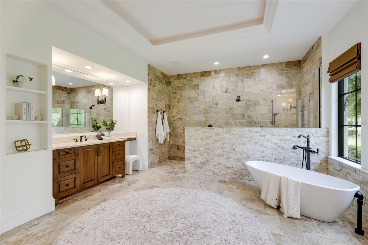 8435 Lindrick Lane, Bradenton, FL 34202 Photo