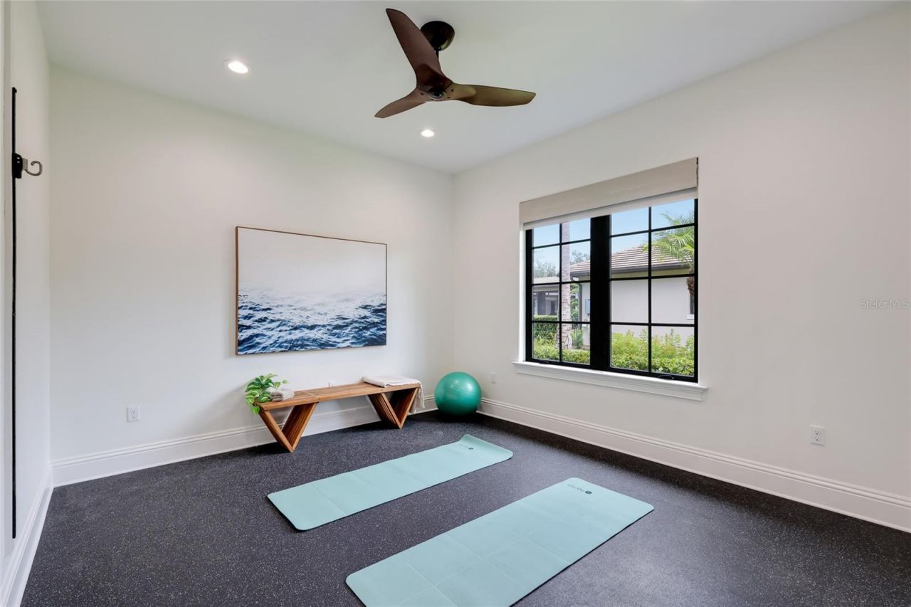 8435 Lindrick Lane, Bradenton, FL 34202 Photo