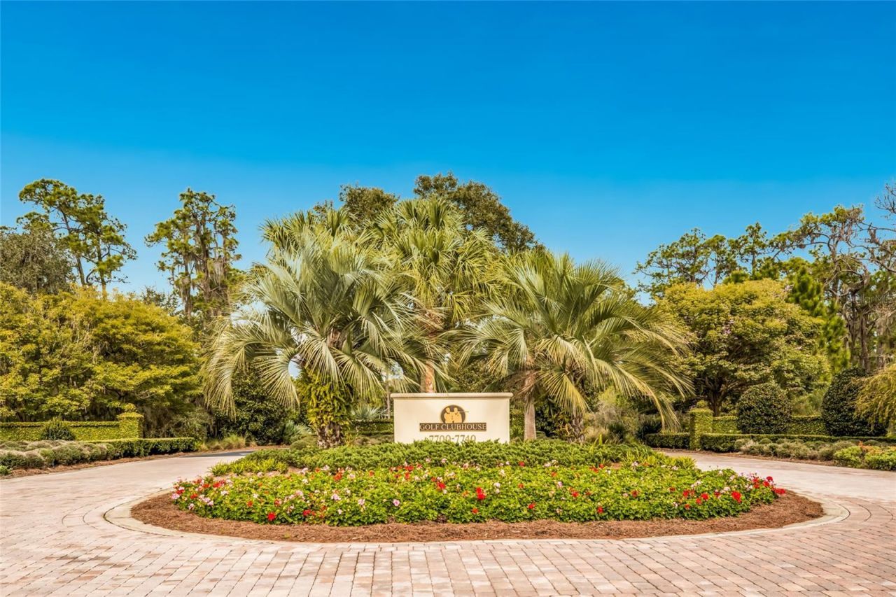 8435 Lindrick Lane, Bradenton, FL 34202 Photo