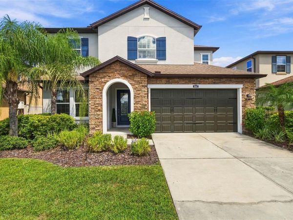 28907 REVARO LANE , WESLEY CHAPEL, FL 33543