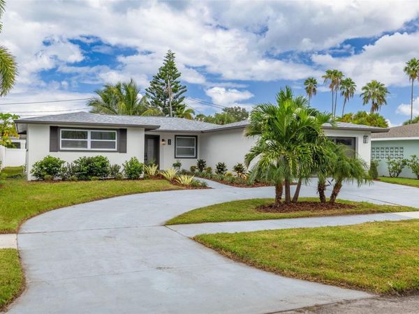 60 KIPLING PLAZA, CLEARWATER BEACH, FL 33767