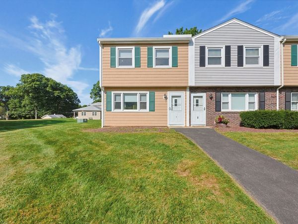 371 Lancaster St, Unit 1, West Boylston, MA 01583