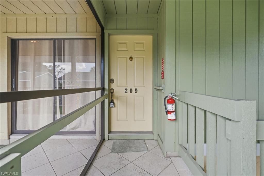 5501 Rattlesnake Hamm Rd , Unit 209, Naples, FL 34113 Photo
