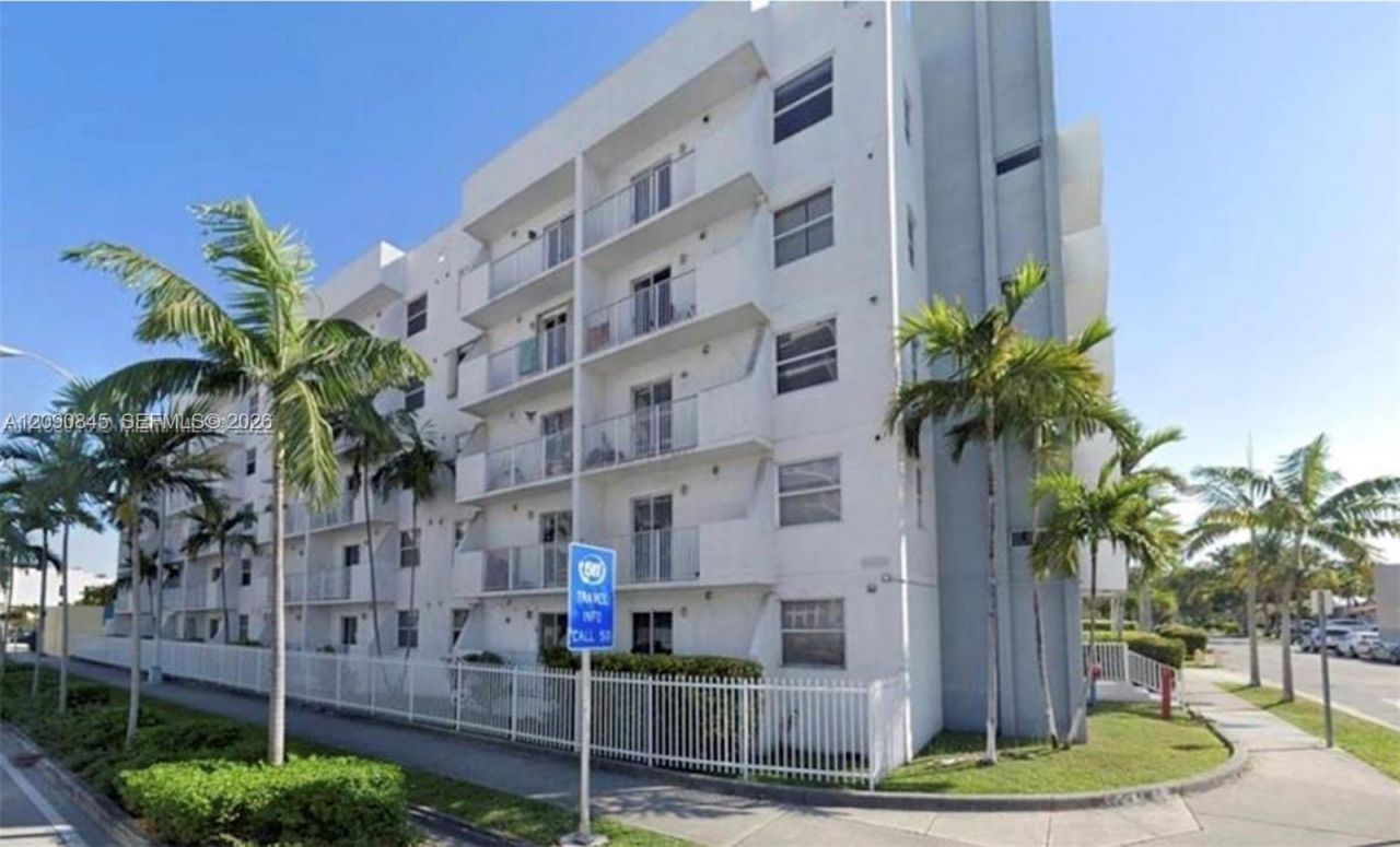 2575 SW 27th Ave, Unit 509, Miami, FL 33133 Photo