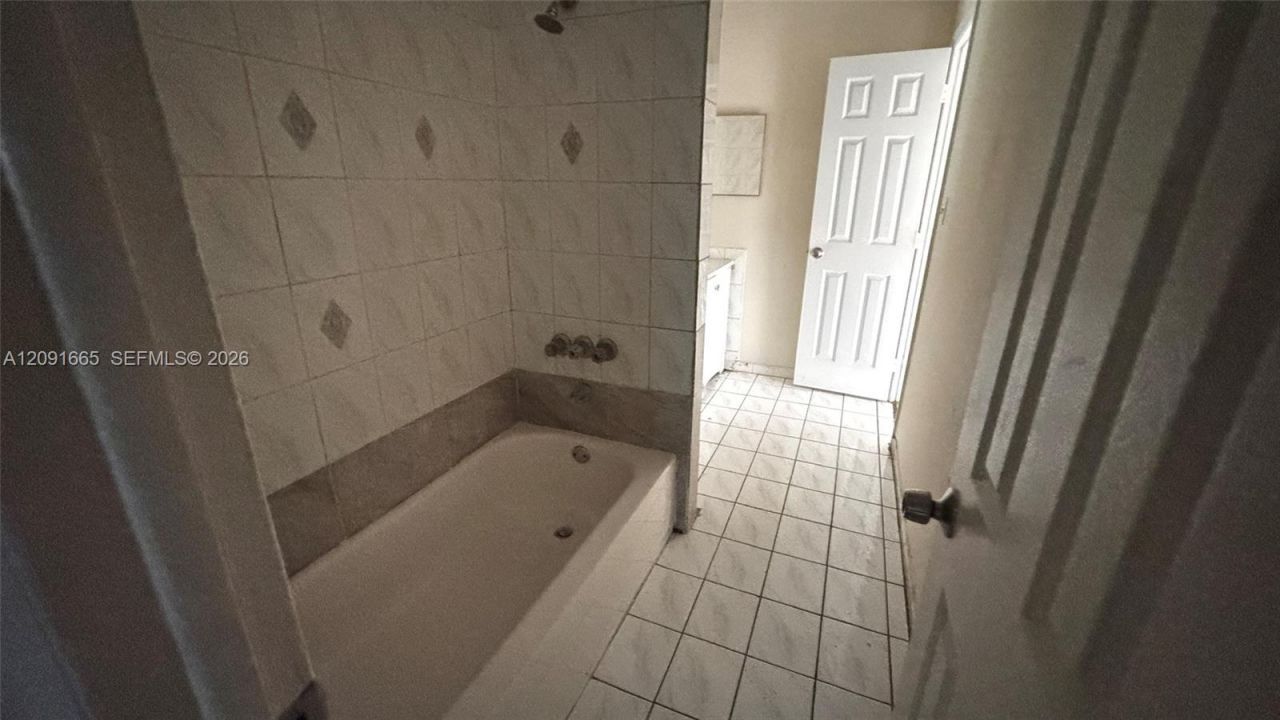 3896 NW 207th St Rd, Miami Gardens, FL 33055 Photo