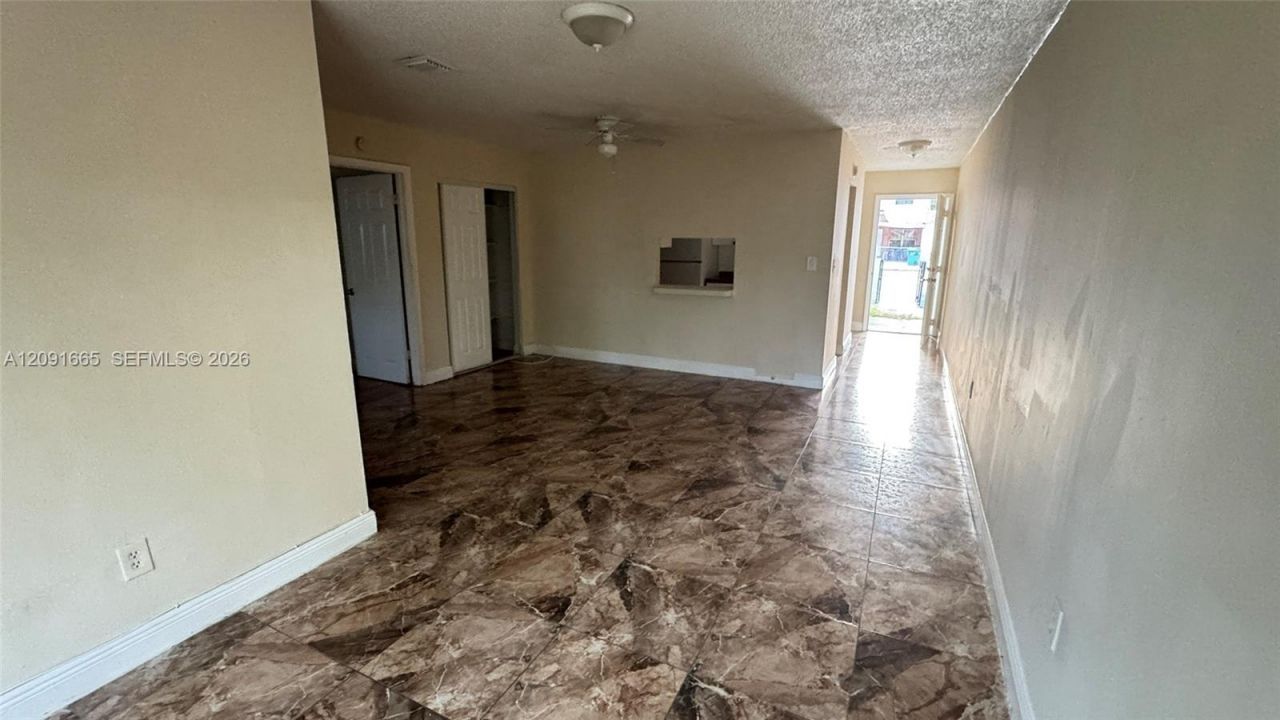 3896 NW 207th St Rd, Miami Gardens, FL 33055 Photo