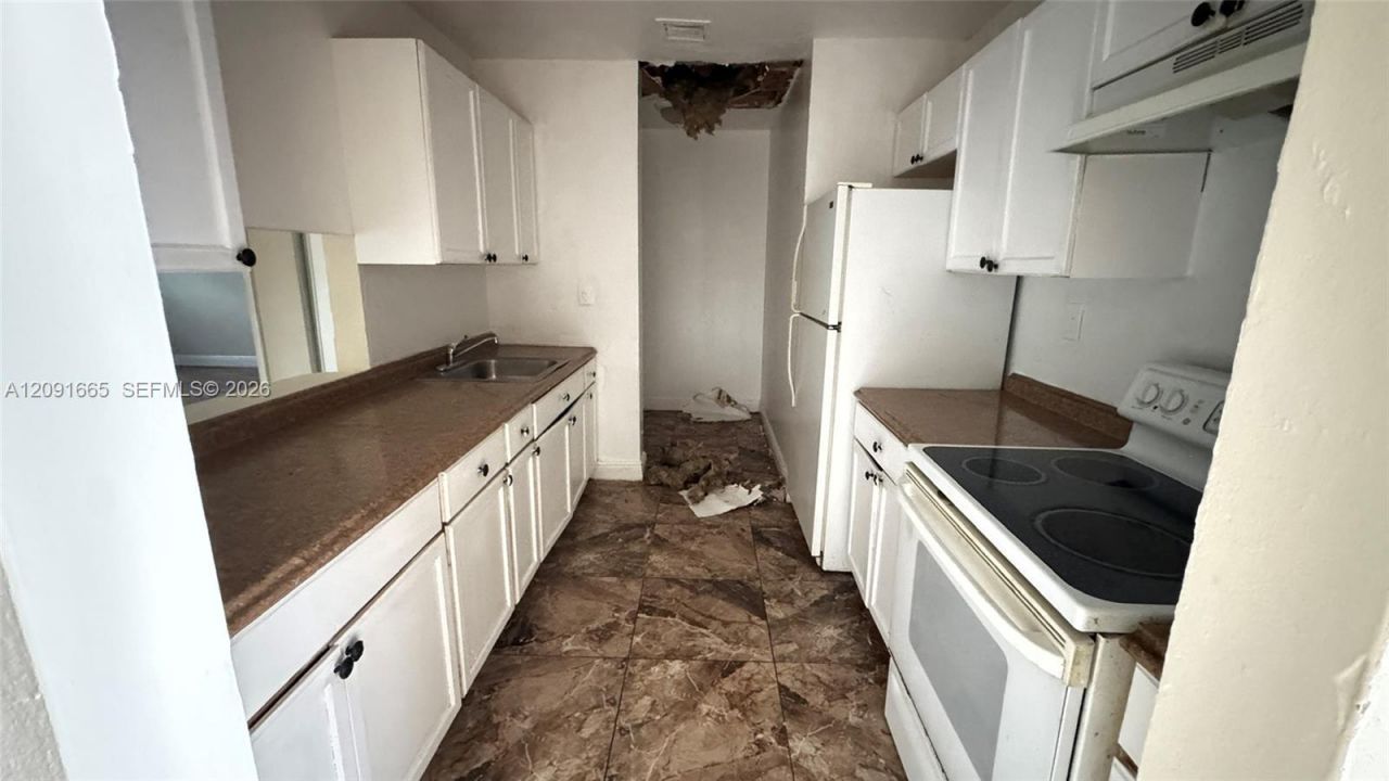 3896 NW 207th St Rd, Miami Gardens, FL 33055 Photo