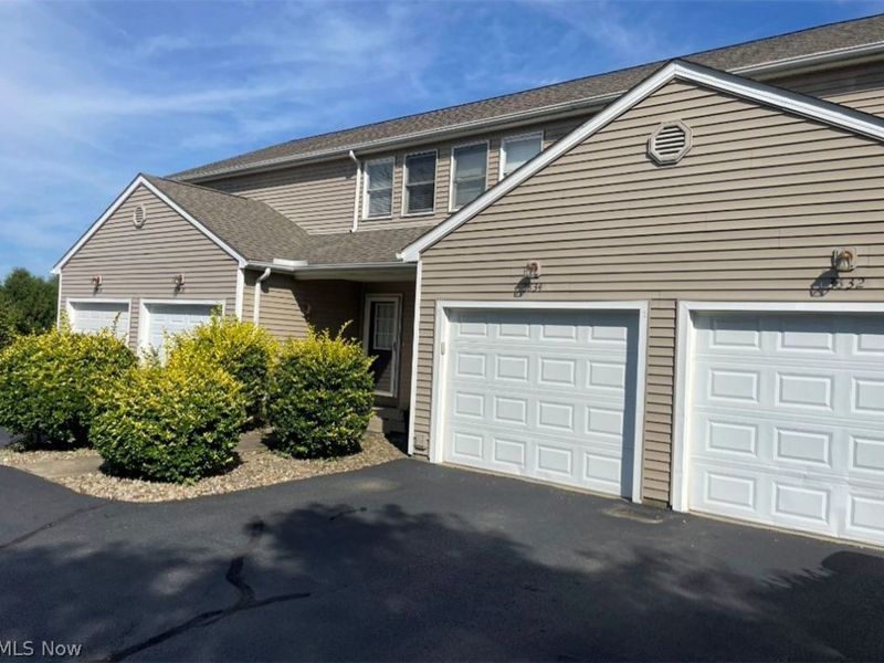 3634 Mercedes Place, Canfield, OH 44406 Photo 2