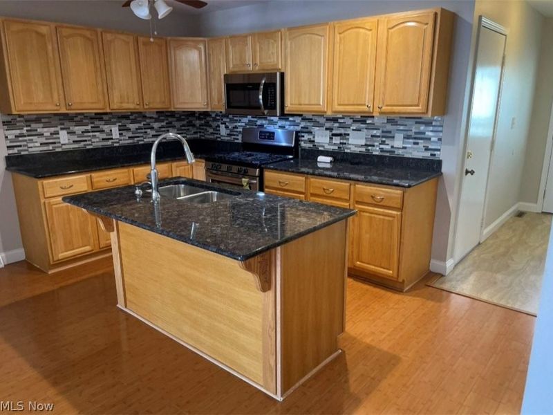 3634 Mercedes Place, Canfield, OH 44406 Photo 6