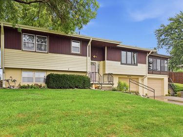 20474 CARDINAL Lane, COUNCIL BLUFFS, IA 51503