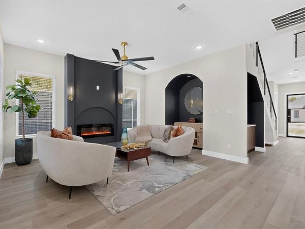 3325 Hammerly Drive, Dallas, TX 75212