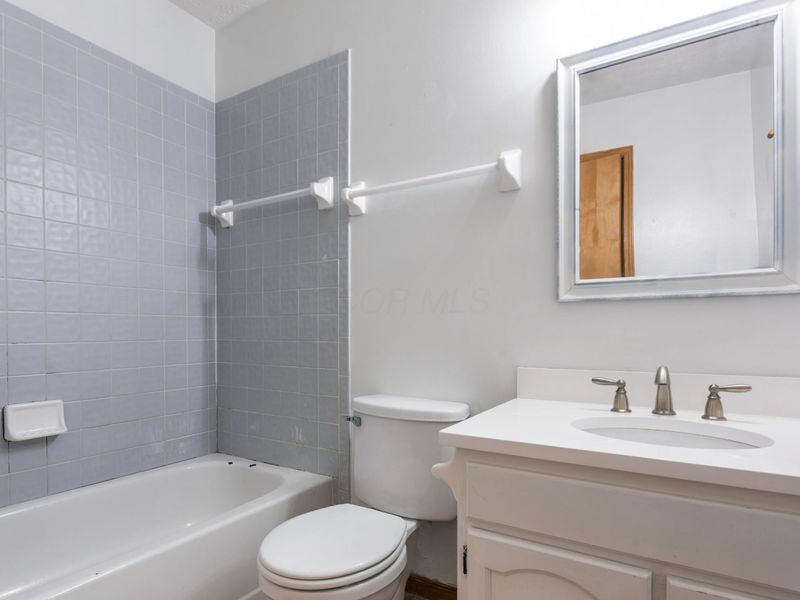 2932 Grand Haven Drive, Pickerington, OH 43147 Photo 18