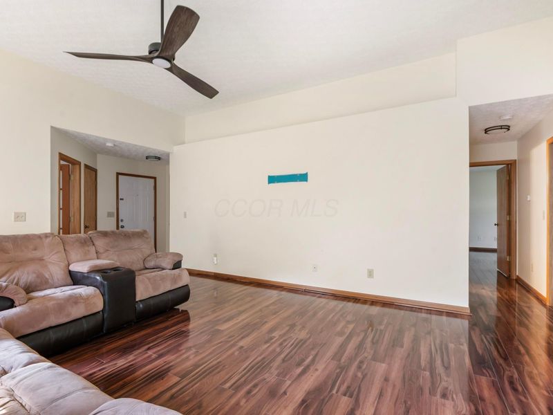 2932 Grand Haven Drive, Pickerington, OH 43147 Photo 5