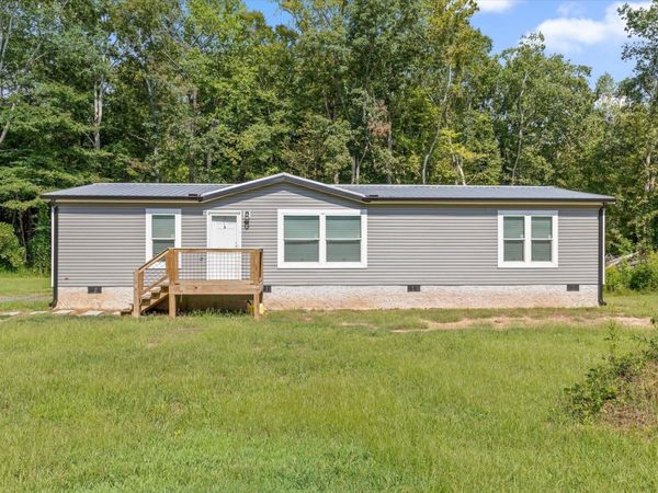 3277 Hurricane Road, Rocky Face, GA 30740