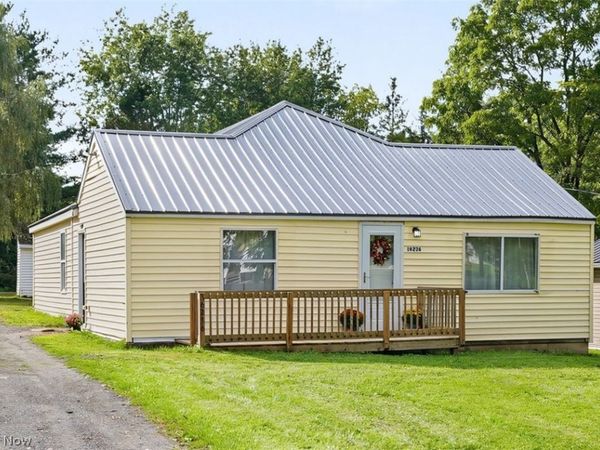 16236 Georgette Drive, Burton, OH 44021