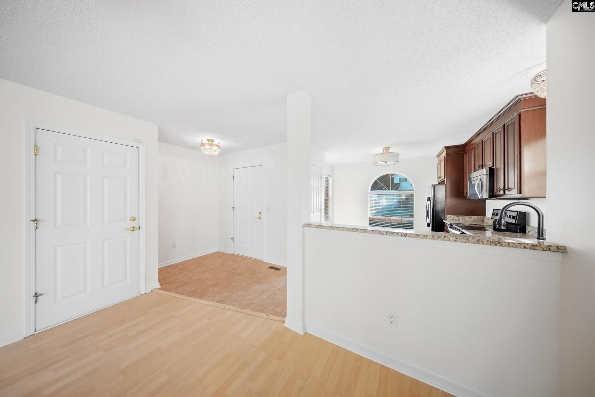 1025 Bradford Ridge Lane Photo 9