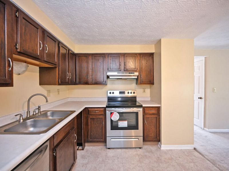 8081 Hetz Drive, Sycamore Township, OH 45242 Photo 17