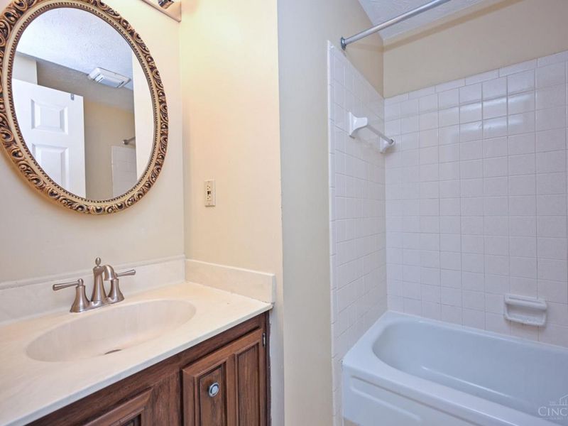 8081 Hetz Drive, Sycamore Township, OH 45242 Photo 26