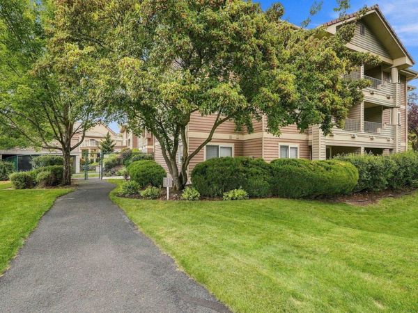 639 N Riverpoint Blvd, Spokane, WA 99202