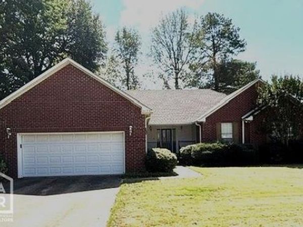 4133 Stephanie Lane, Jonesboro, AR 72405