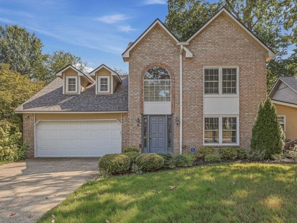 826 E Lakeshore Cove E, Jonesboro, AR 72401