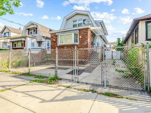 950 Edison Avenue , Bronx, NY 10465