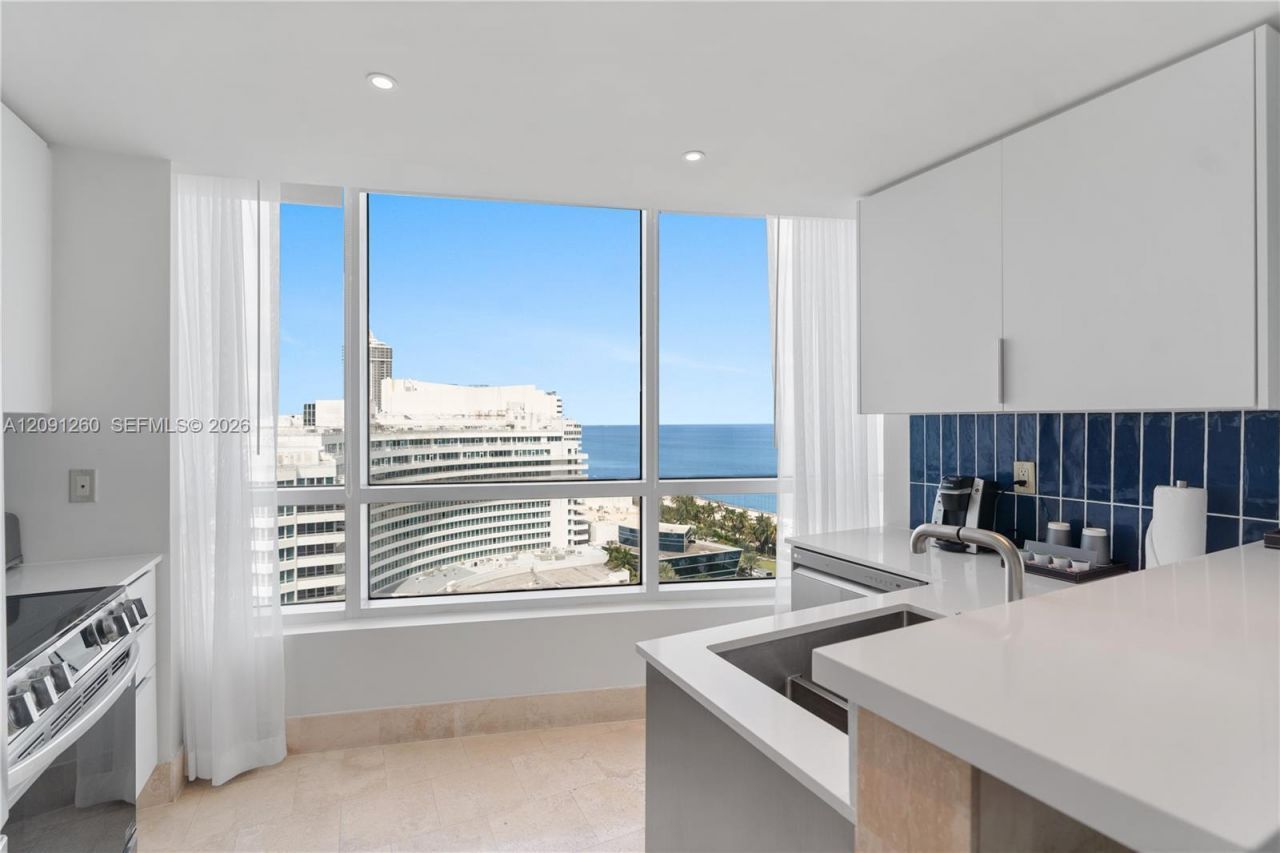 4401 Collins Ave , Unit 1703, Miami Beach, FL 33140 Photo
