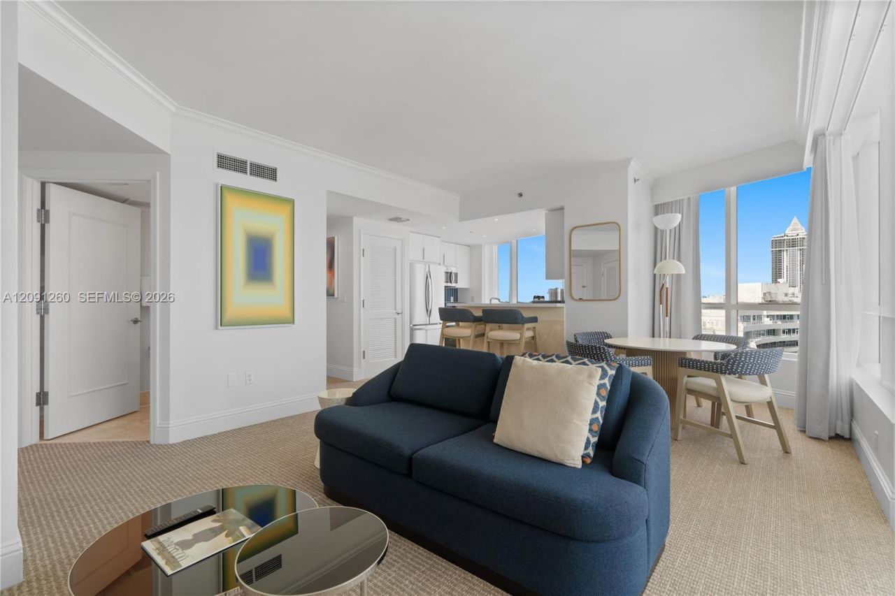 4401 Collins Ave , Unit 1703, Miami Beach, FL 33140 Photo