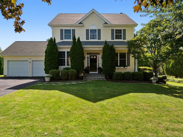 278 Brennan Woods Drive, Williston, VT 05495