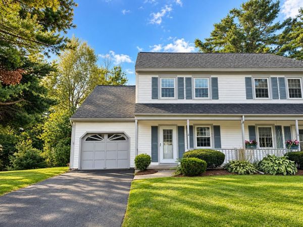 2 Perkins Drive, Essex, VT 05452