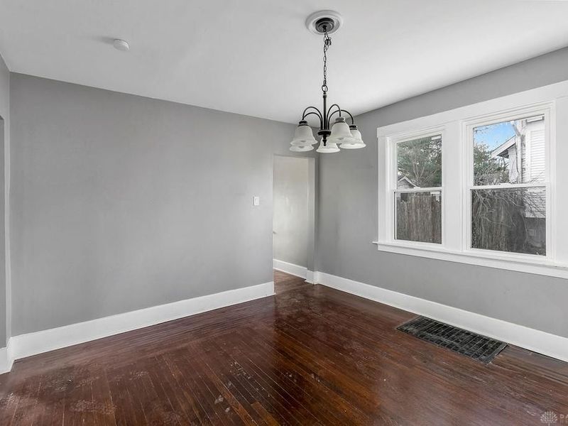 3311 Augusta Avenue, Cincinnati, OH 45211 Photo 4