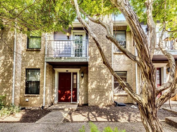 810 Banister LN, Unit 810, Austin, TX 78704