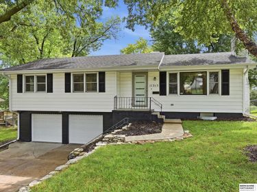 11315 Arbor Street, Omaha, NE 68144