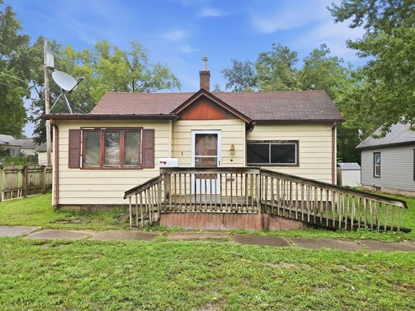 509 N Sturdevant Street , Davenport, IA 52802