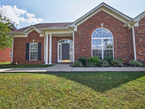 6 Ingram Ct , Lebanon, TN 37087