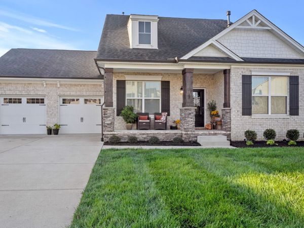 213 Caroline Way , Mount Juliet, TN 37122