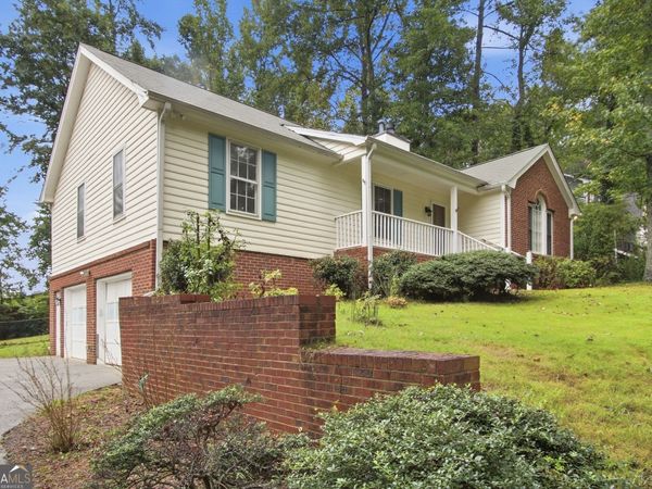 434 Indian Lake Court, Hiram, GA 30141