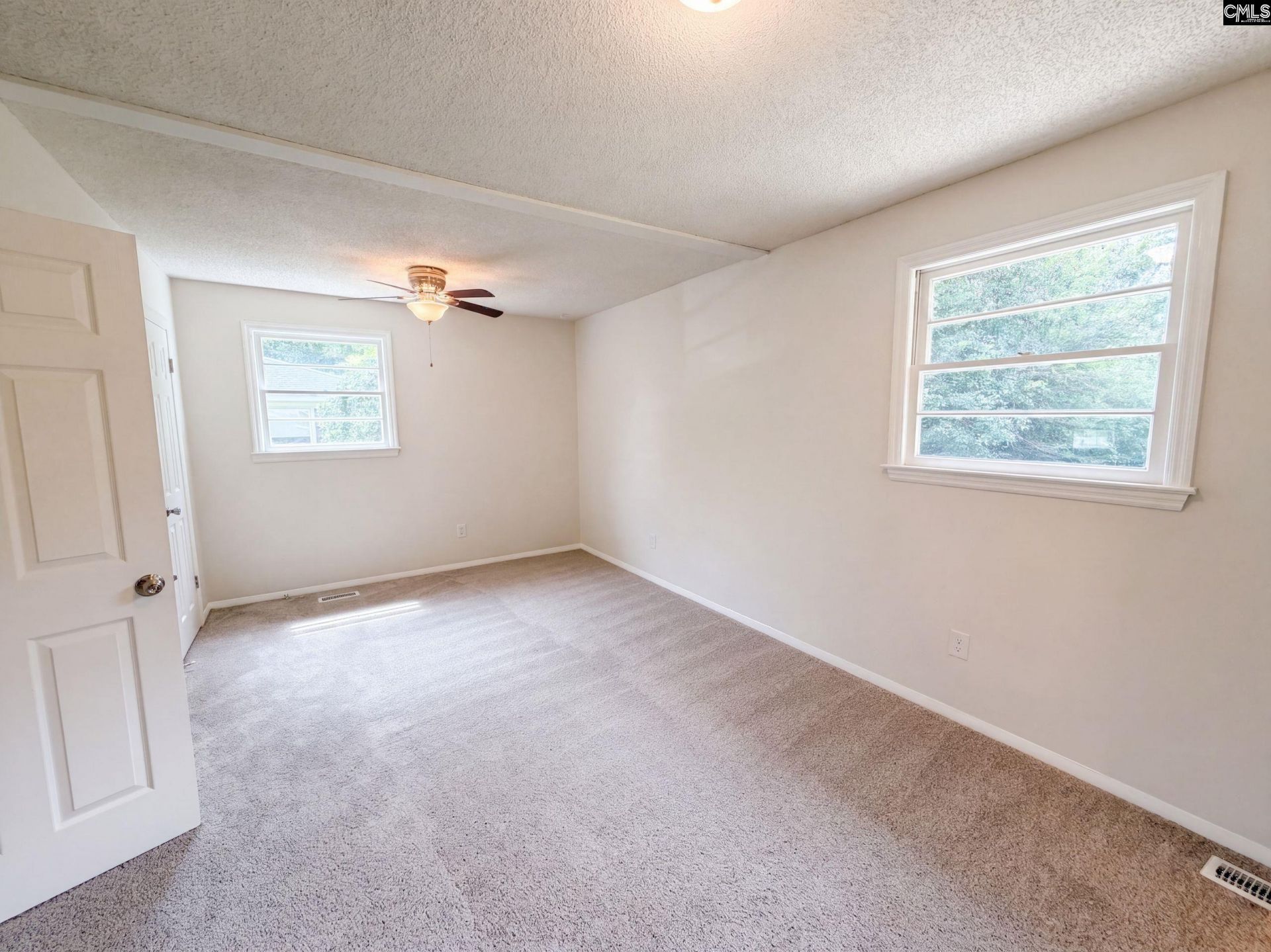 109 Harmon Hill Court Photo 7