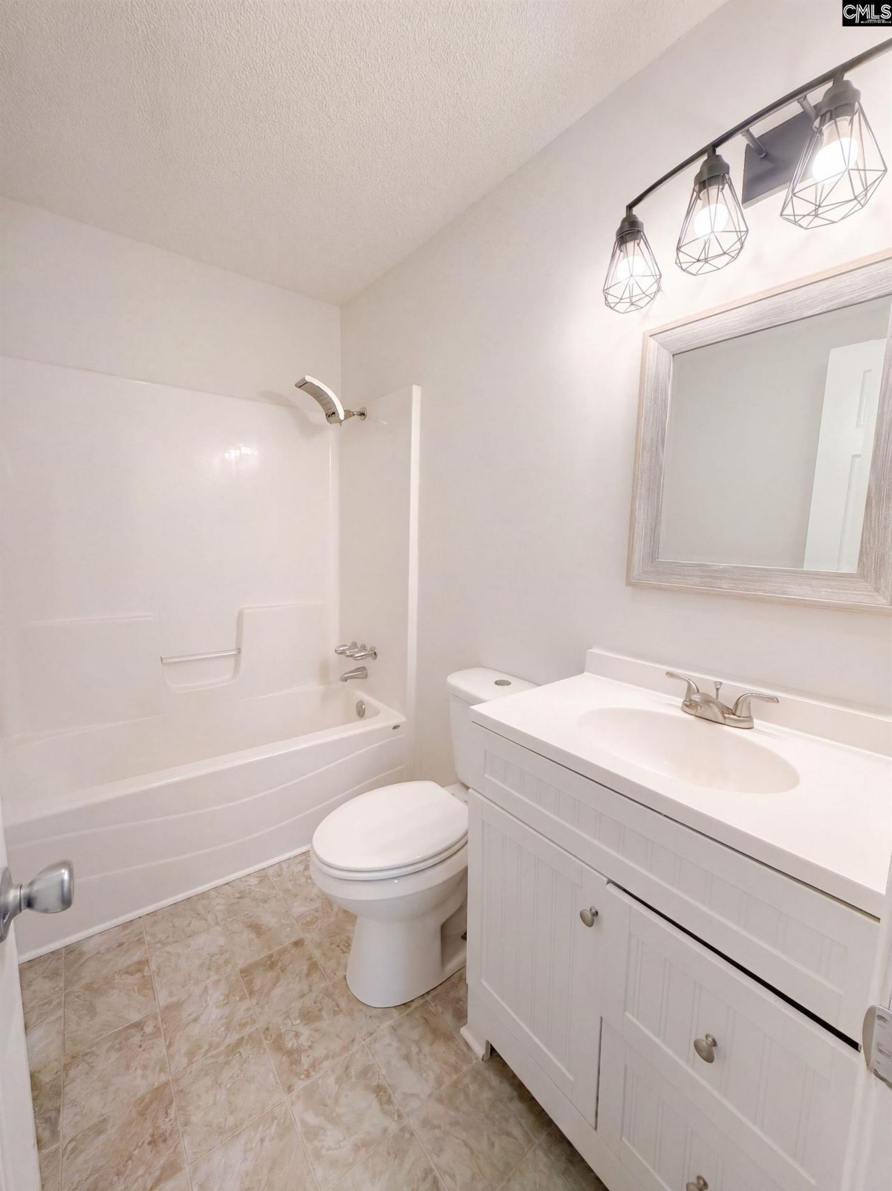 109 Harmon Hill Court Photo 8