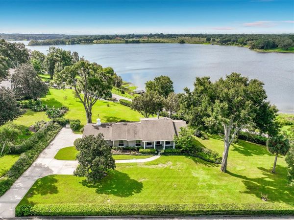 1800 COUNTRY CLUB DRIVE , EUSTIS, FL 32726