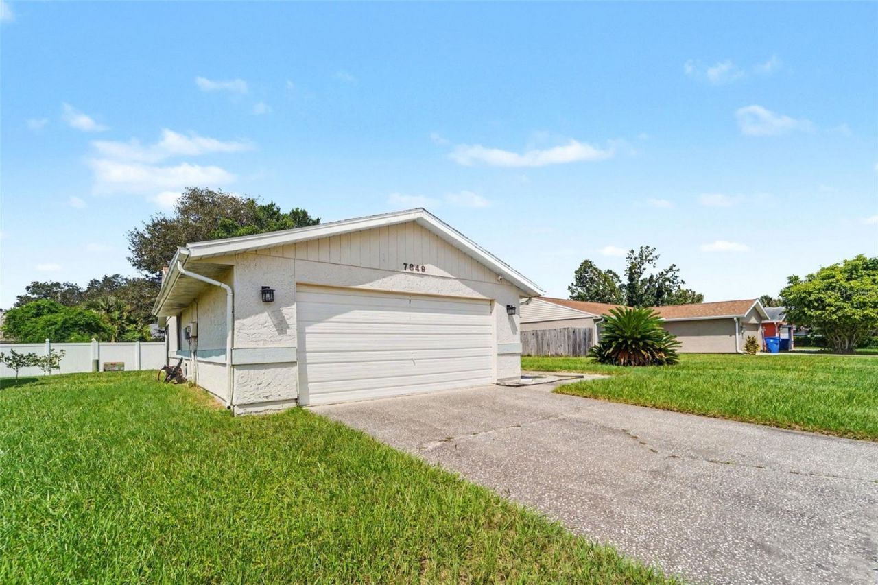 7849 Brodie Drive, New Port Richey, FL 34653 Photo