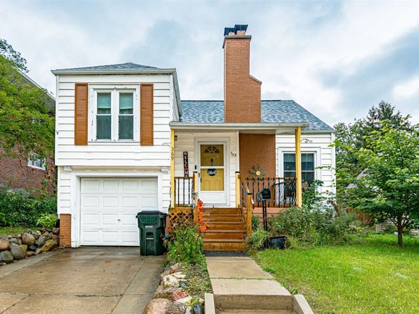 369 20th Street SE, Cedar Rapids, IA 52403