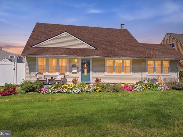 2808 NORCOM ROAD, PHILADELPHIA, PA 19154